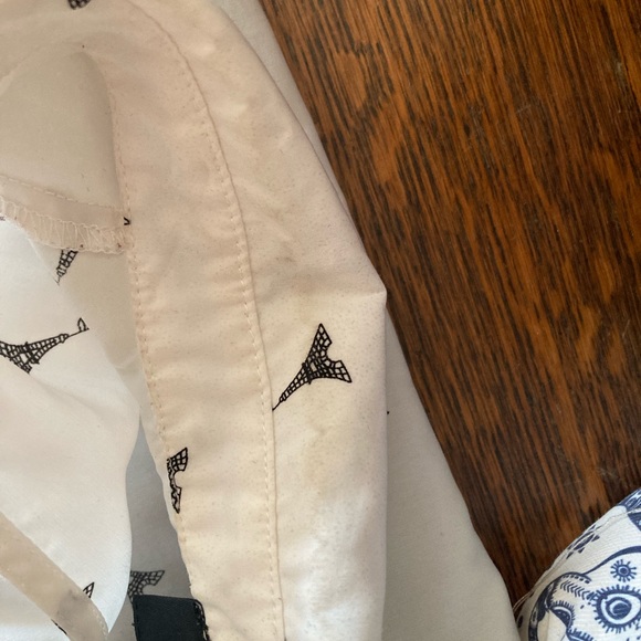 Paris Eiffel tower blouse - Picture 4 of 5
